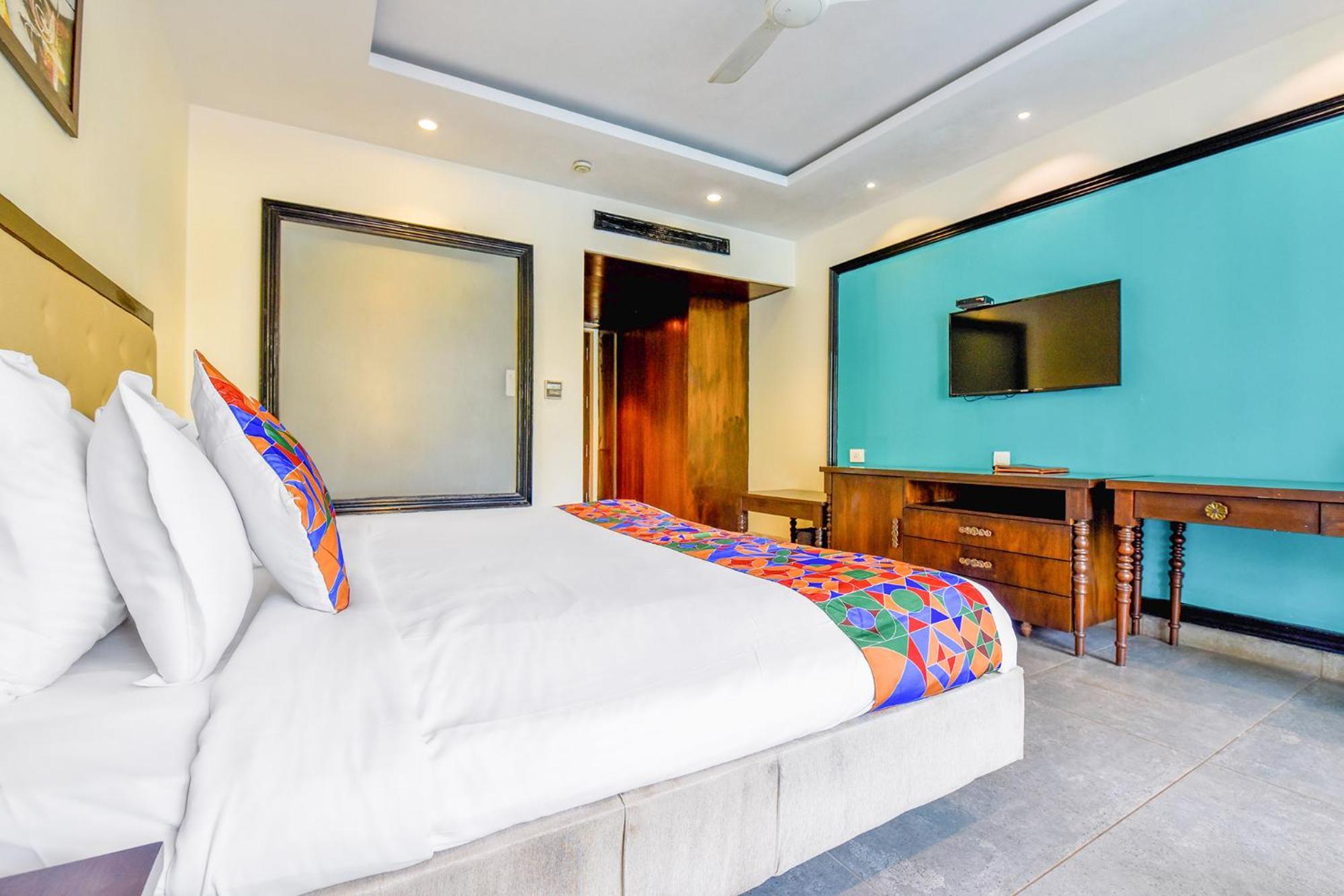 Fabhotel Prime The King'S Court - Nr Calangute Beach Exterior photo
